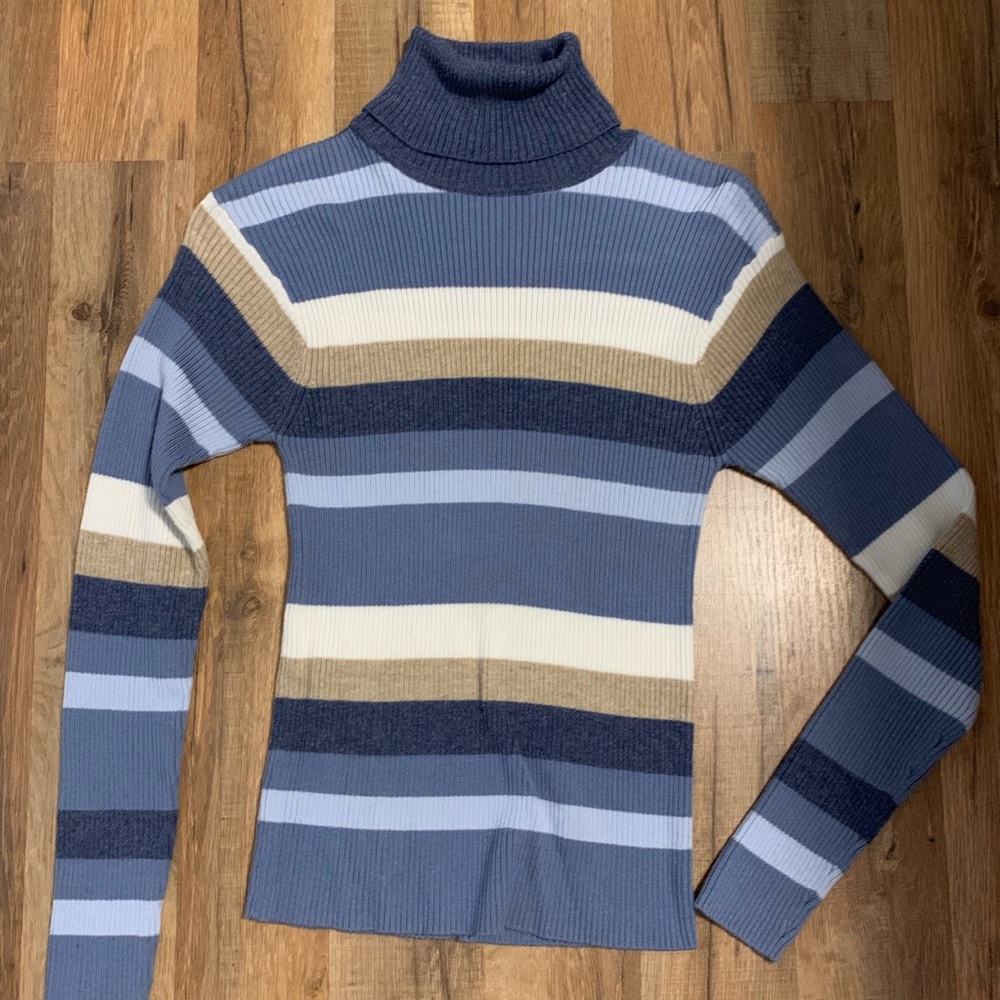 Dress barn turtleneck